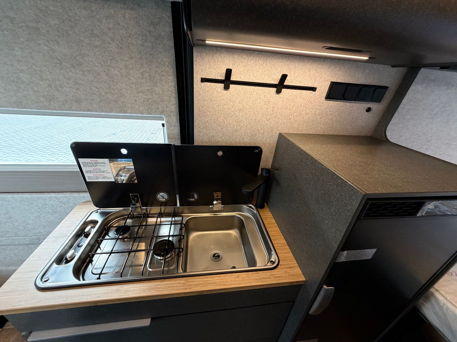 Fahrzeugabbildung HYMER / ERIBA / HYMERCAR Redwood 600 Trail