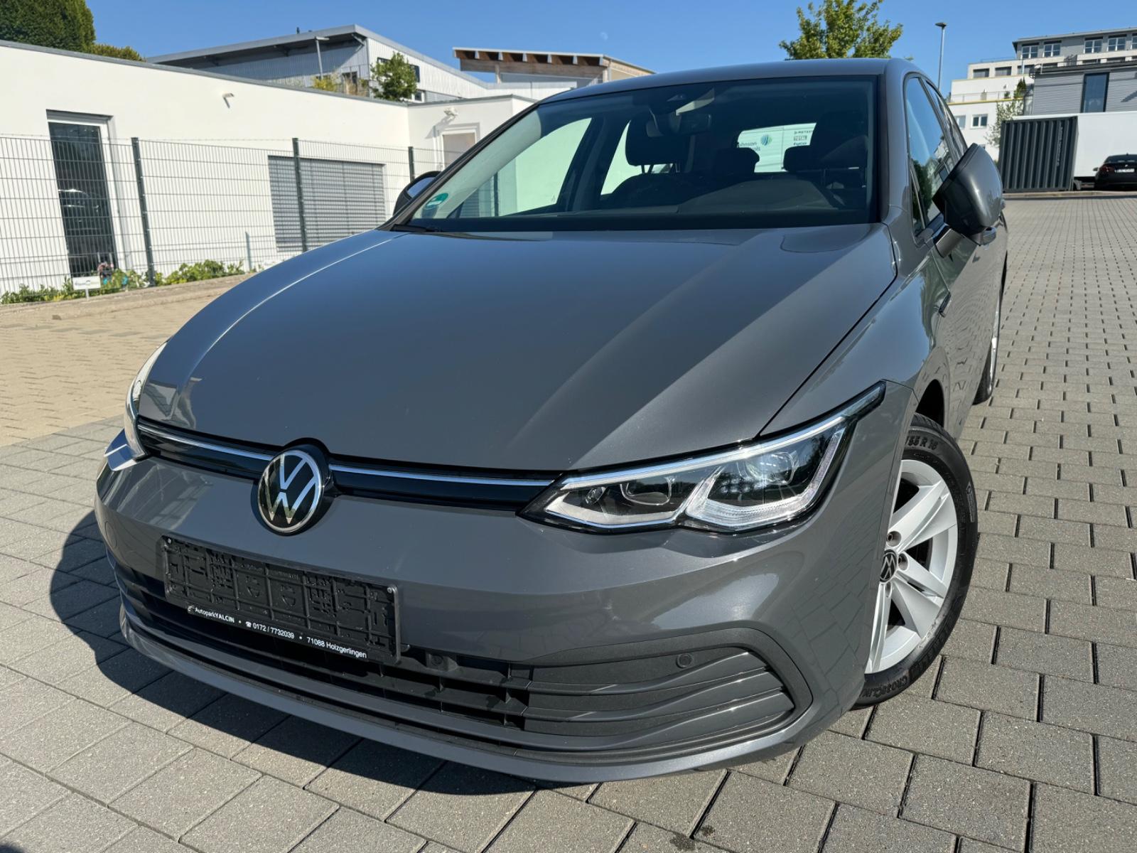 Volkswagen Golf VIII 2.0TDI 1ST EDITION NAVI*XENON*VIRTUELL