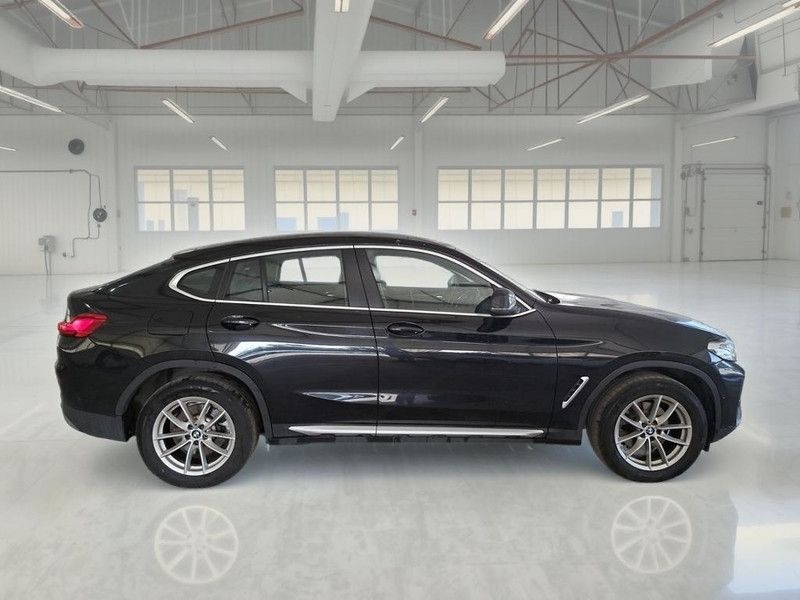 BMW X4 XDRIVE 20D MH48V AUTO SUV imagem 3