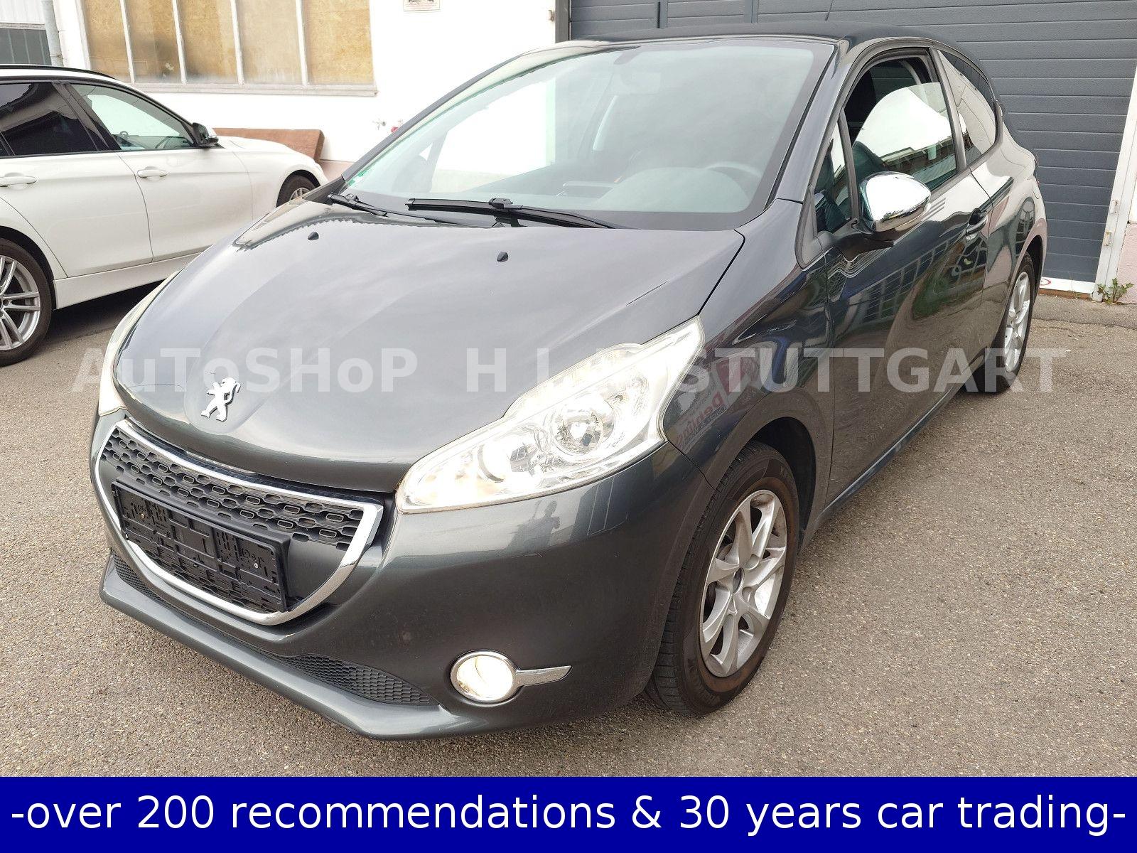 Peugeot 208 side~damage >AC>PDC >>alloys>Euro5