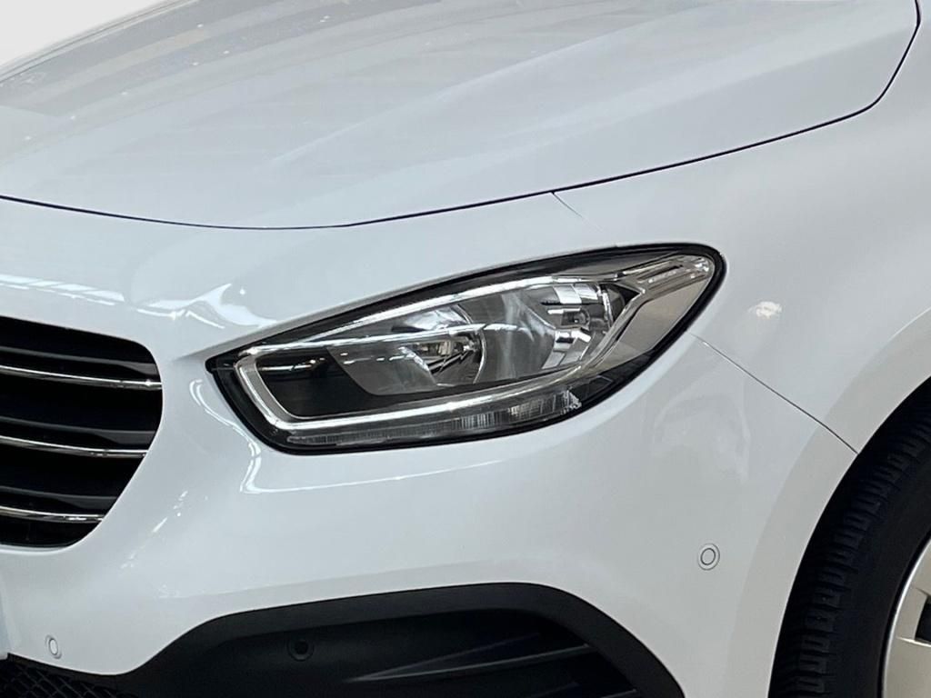 Fahrzeugabbildung Mercedes-Benz T 180 d Sitzheizung Einparkhilfe Tempomat Klima