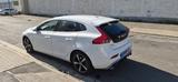 Volvo V40 T3 R-Design Top gepflegt Wartung NEU - weiße Volvo V40