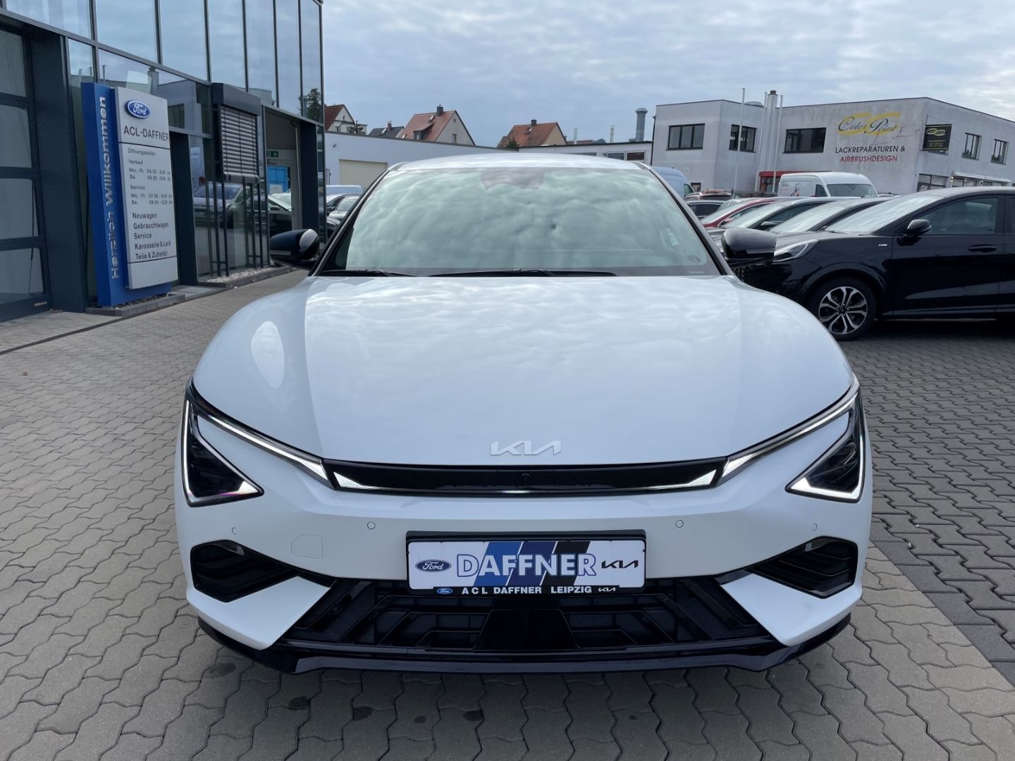 Fahrzeugabbildung Kia EV6 GT-Line 4WD Elektro LED Sitzbelüftung HeadUp