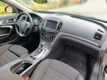 Opel Insignia - 12