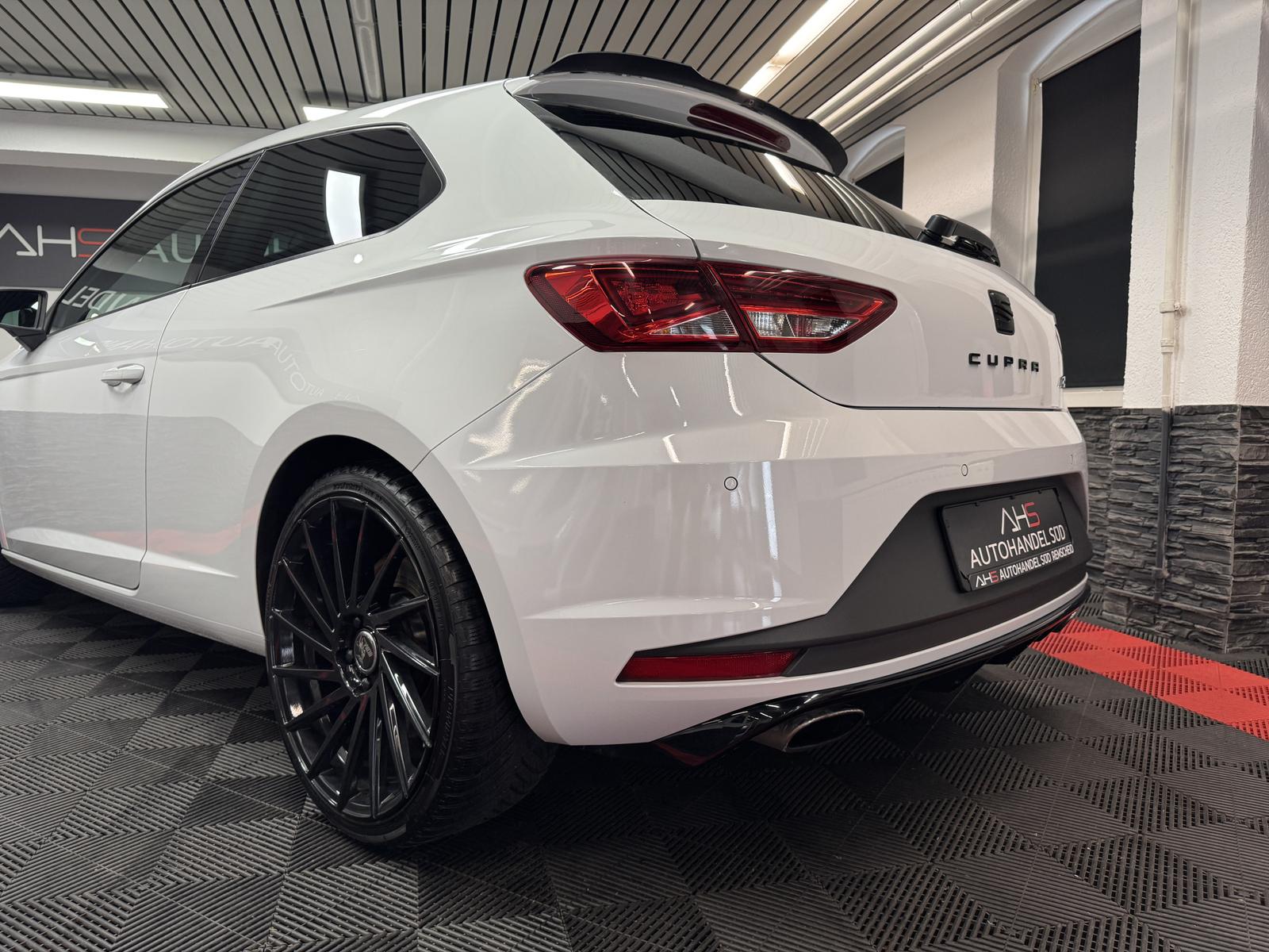 Seat Leon SC Cupra 2.0 TSI 265 ch BVM / Semi-cuir / LED / GPS tactile / Sièges chauffants