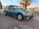 BMW 318i E36 Touring 2.Hand Tüv - BMW 318: Kombi, 318i E36