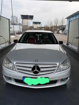 Mercedes-Benz C 200 CGI BlueEFFICIENCY Autom. -