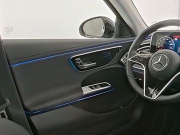 Mercedes E 220 - 4