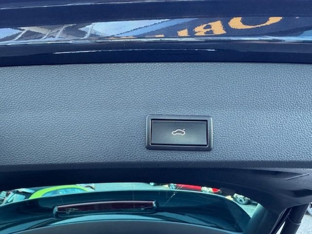 Fahrzeugabbildung SEAT Ateca FR BEATS AHK RFK Full Link LED