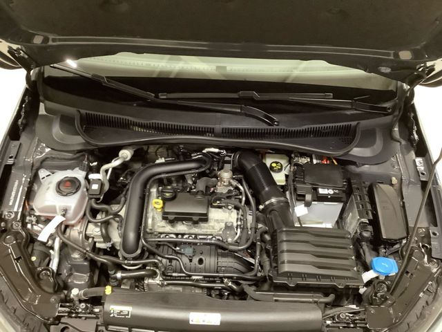 Polo Comfortline 1,0 TSI 70 kW Klima, Navi, SH