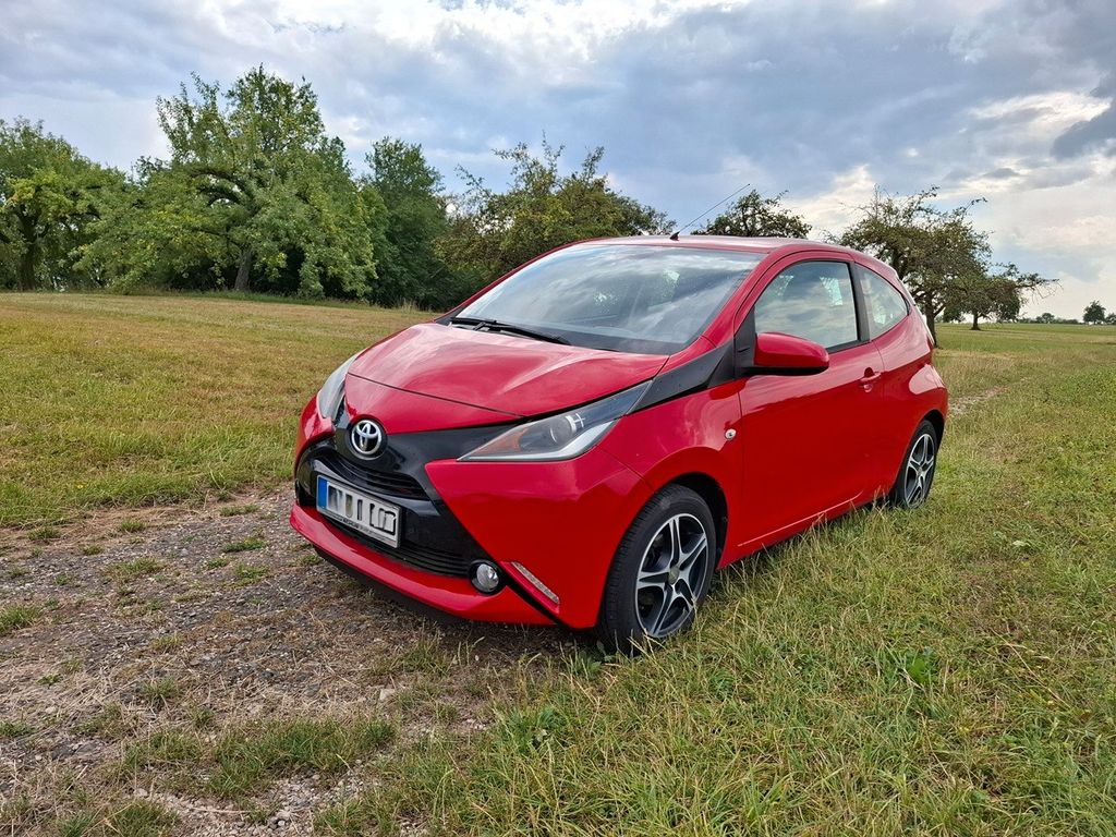 Image of Toyota Aygo (X)