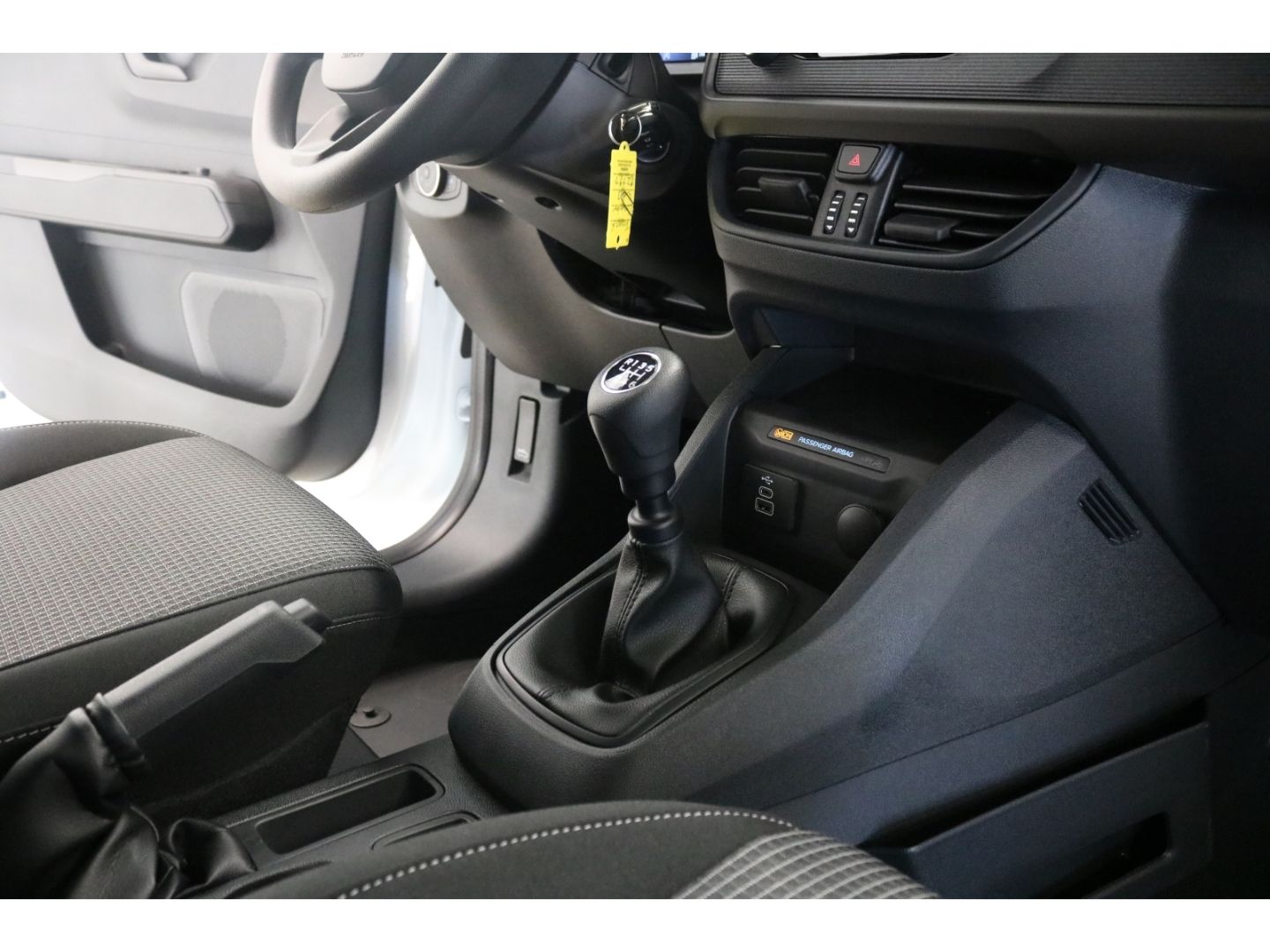 Fahrzeugabbildung Ford Transit Courier Trend 1.0 EcoBoost EU6e Apple Ca