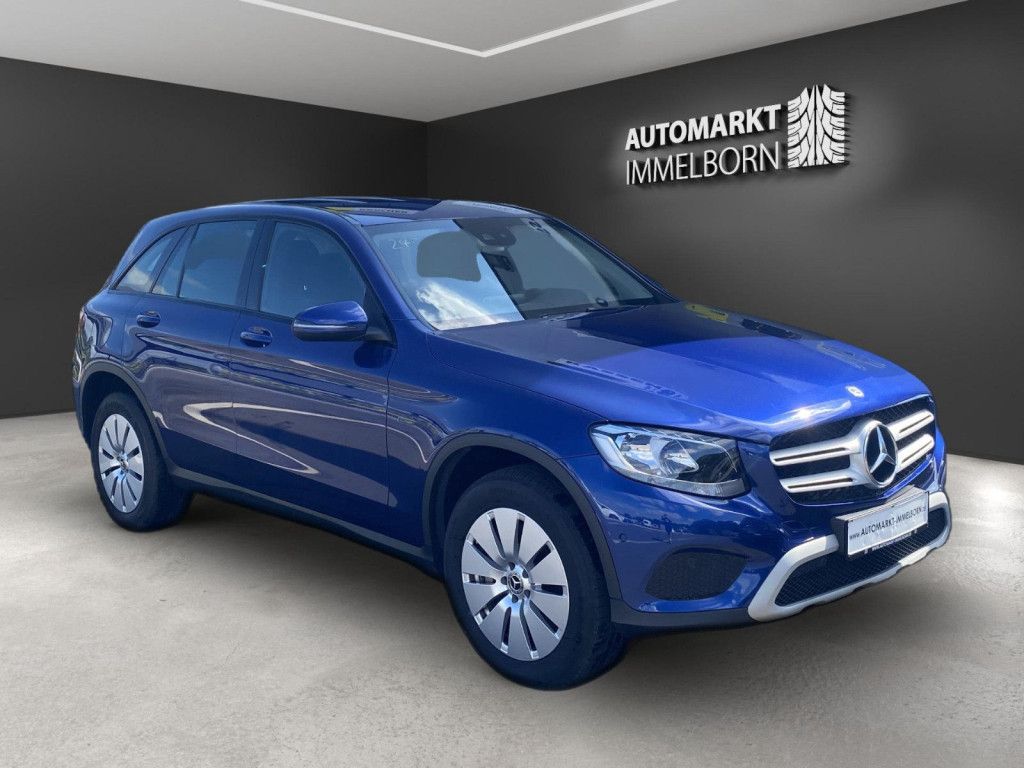 MERCEDES-BENZ GLC 350 e 4Matic Comand*LedTF*VZ*Park*18*AHK