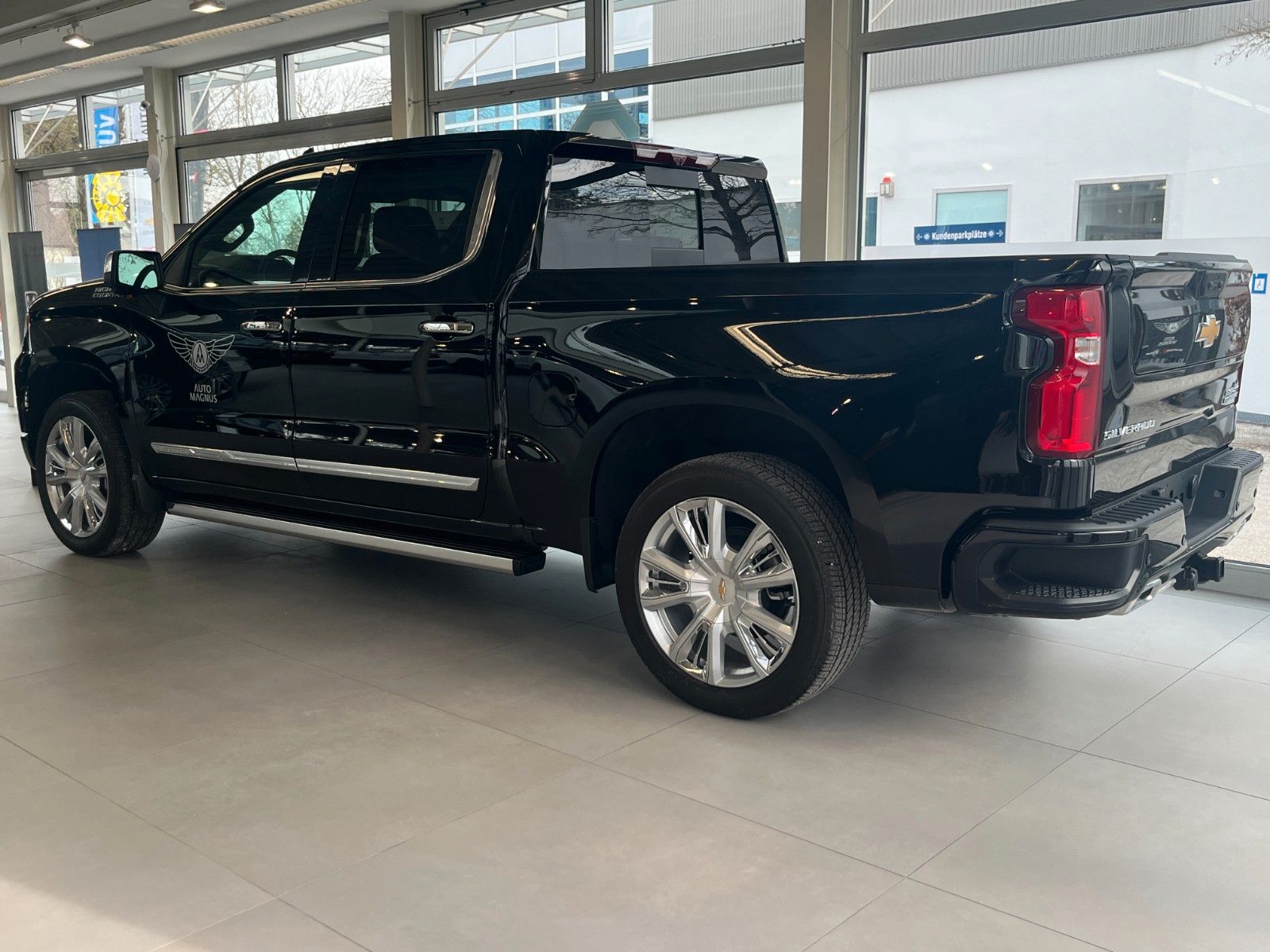 Fahrzeugabbildung Chevrolet Silverado 3.0 Duramax High Country MY2026