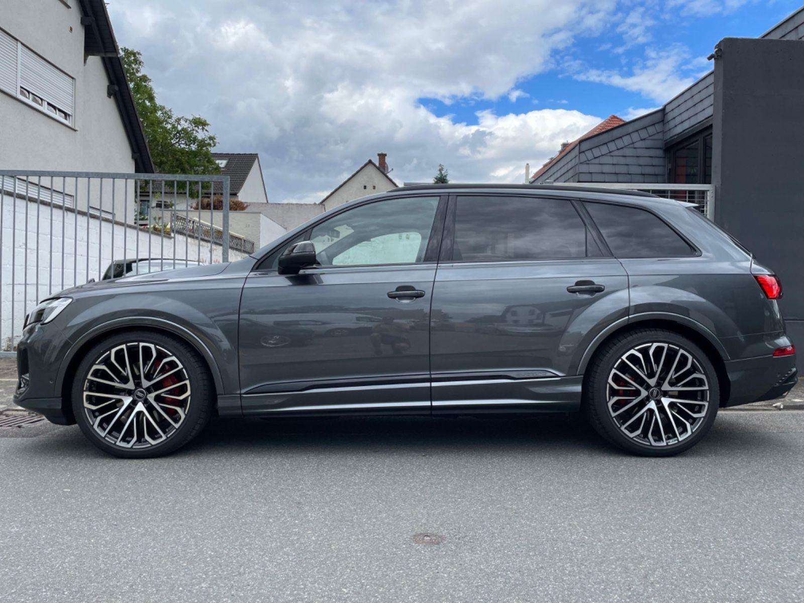 Fahrzeugabbildung Audi Q7 50 TDI Facelift |S-Line|Matrix|HUD|STHZ|Softc