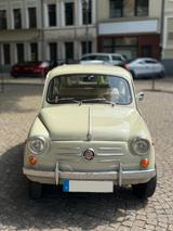 Fiat 600 - der kleine Italiener sucht neuen Besitzer! - Fiat 600: Kleinwagen