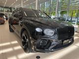 Bentley Bentayga 4.0 V8 EWB Azure 4WD Autom. - Bentley Bentayga in München