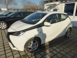 Toyota Aygo AYGO x-play touch Kamera 43400 KM Alu Tempo - Toyota in Braunschweig