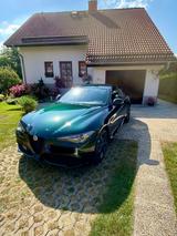 Alfa Romeo Giulia 2.0 Turbo 16V 206kW AT8-Q4 Veloce Ti ... - Alfa Romeo Giulia aus 2021