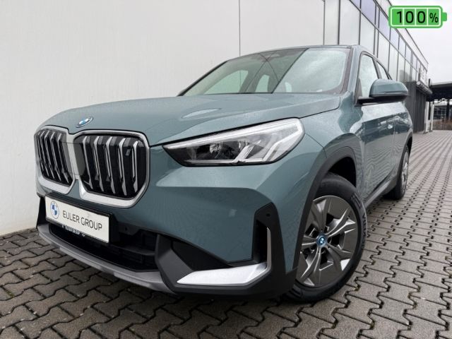 BMW iX1 xDrive 30 LMR AHK SHZ ActiveG Parkass DAB
