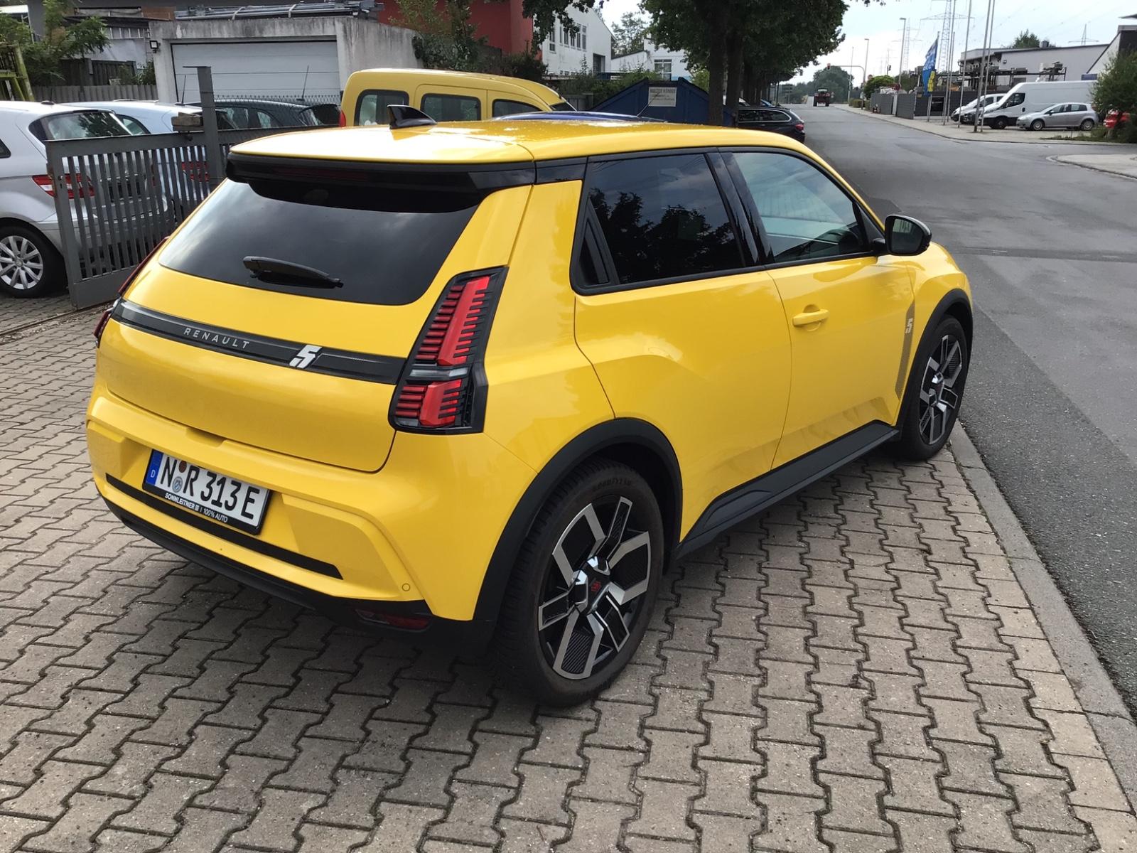 Renault R 5 E-TECH ELECTRIC 150COfort R TECHNO