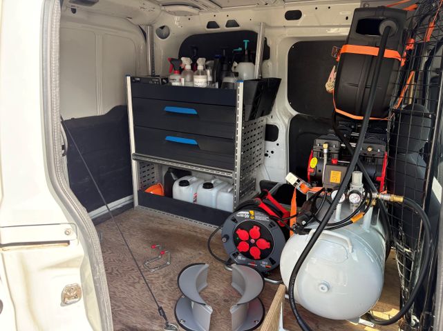 Fahrzeugabbildung Opel Combo D ecoFlex Kasten L1H1 AHK+Klima+Allwetter
