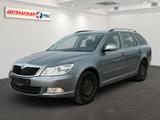 Skoda Octavia Combi 2.0 TDI Elegance Automatik Xenon - Skoda Octavia aus 2012 mit Diesel-Antrieb: Kombi