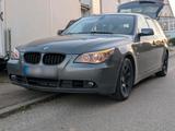 BMW E61 530i Touring - BMW 530 aus 2005: Kombi