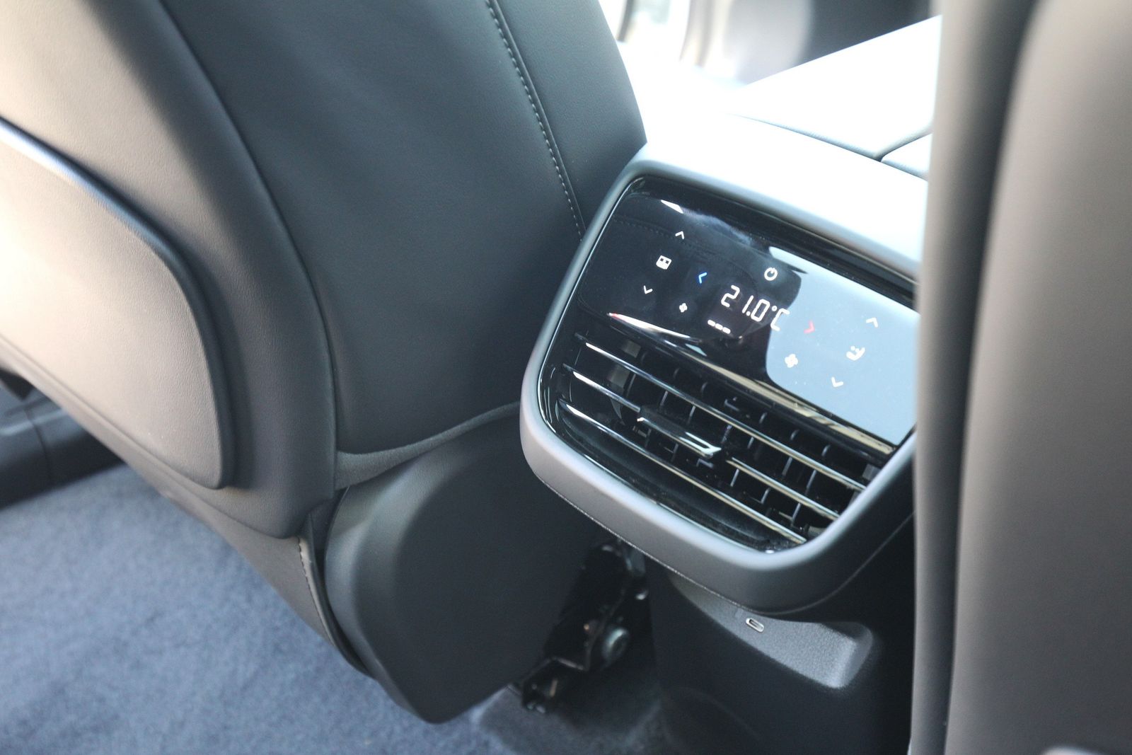 Mazda CX-6e - Bild 19