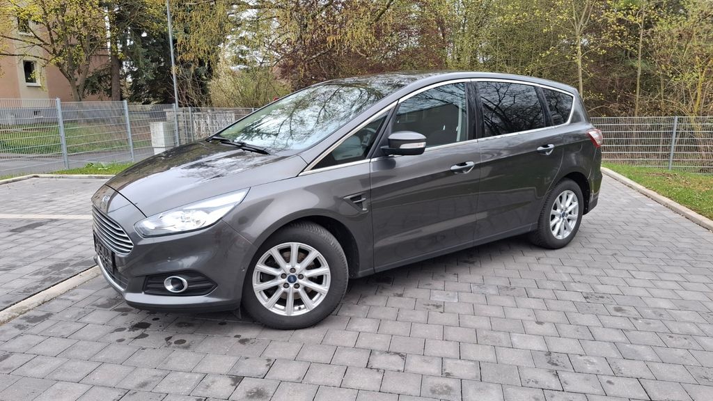 Image of Ford S-Max