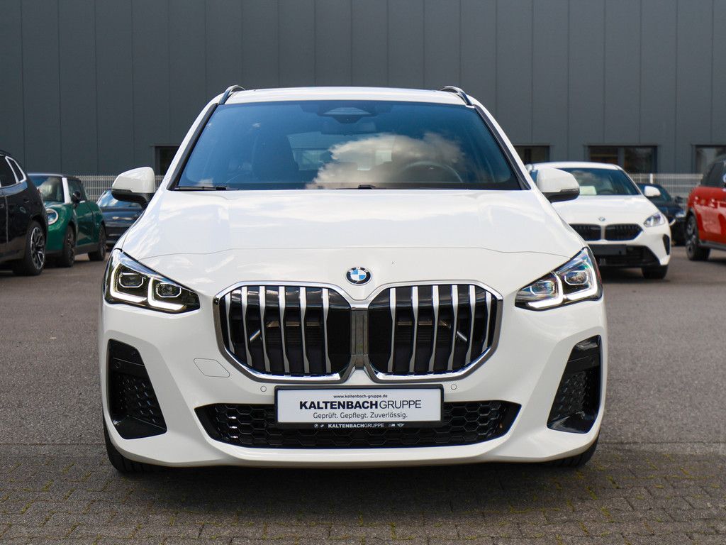 BMW 218 Active Tourer — fotografia 2
