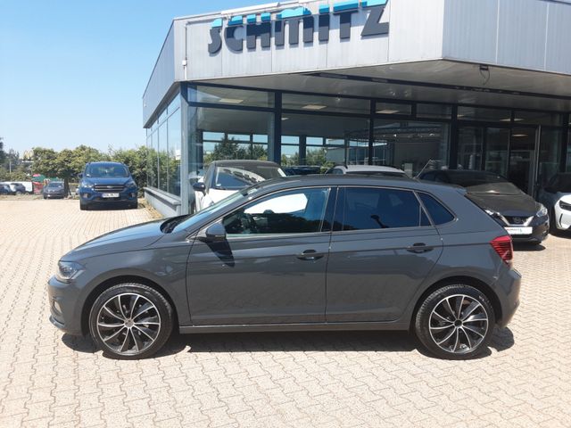 VW Polo VI Highline Apple SH Gra RFK LED