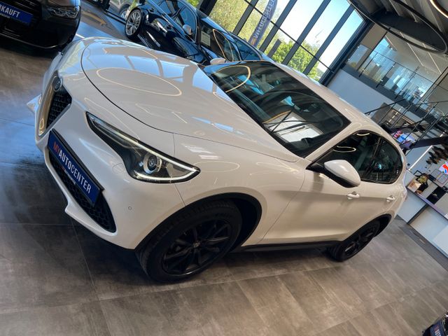 Alfa Romeo Stelvio Super Q4 *KAM*NAVI*TEMPOMAT*LKHZ*