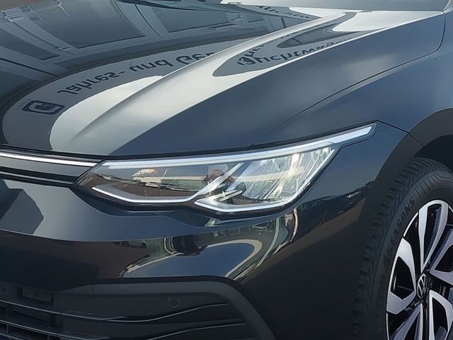 Golf VIII 1.5 TSI Active *LED*STANDH*NAVI*DAB+*L