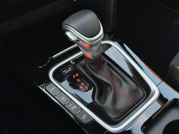 Kia ProCeed 1.6T DCT7 GT Nav Memory Glasdach Kamera