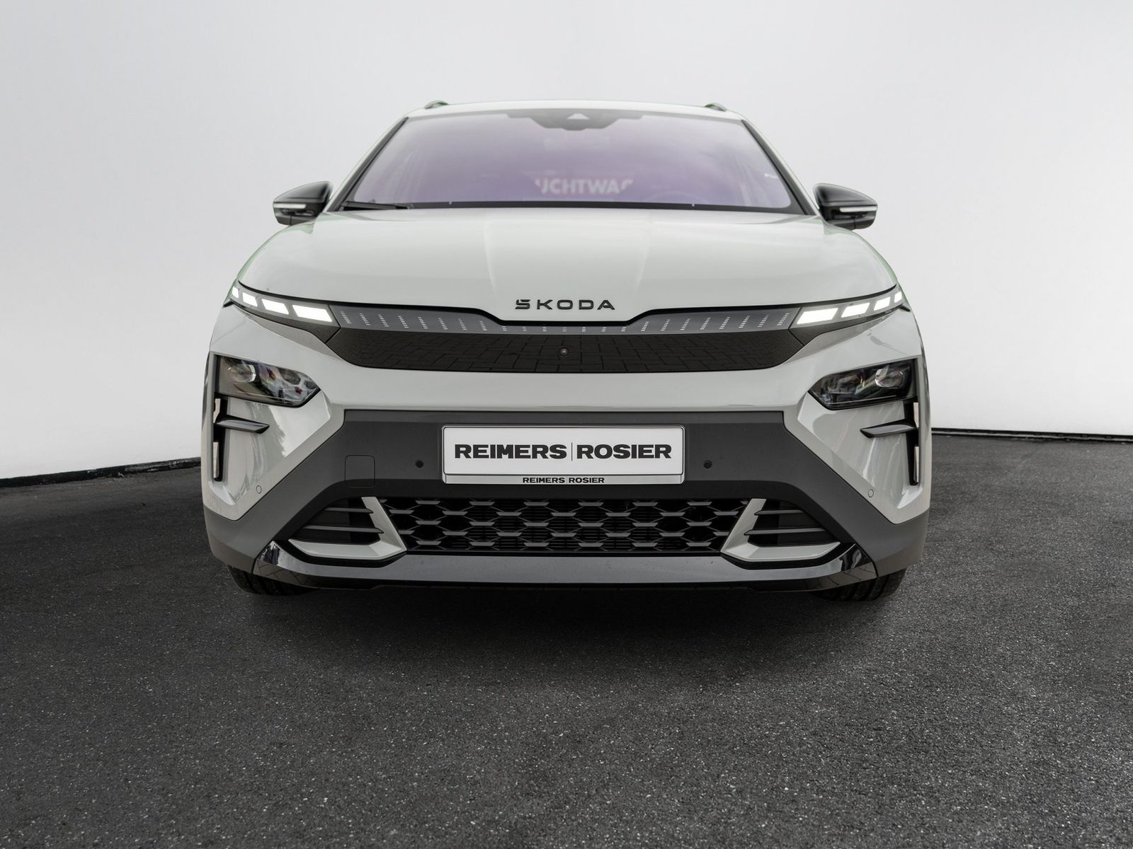 Skoda ELROQ RS DCC AHK Navi W-Pumpe 360 ACC DynLicht imagem 3