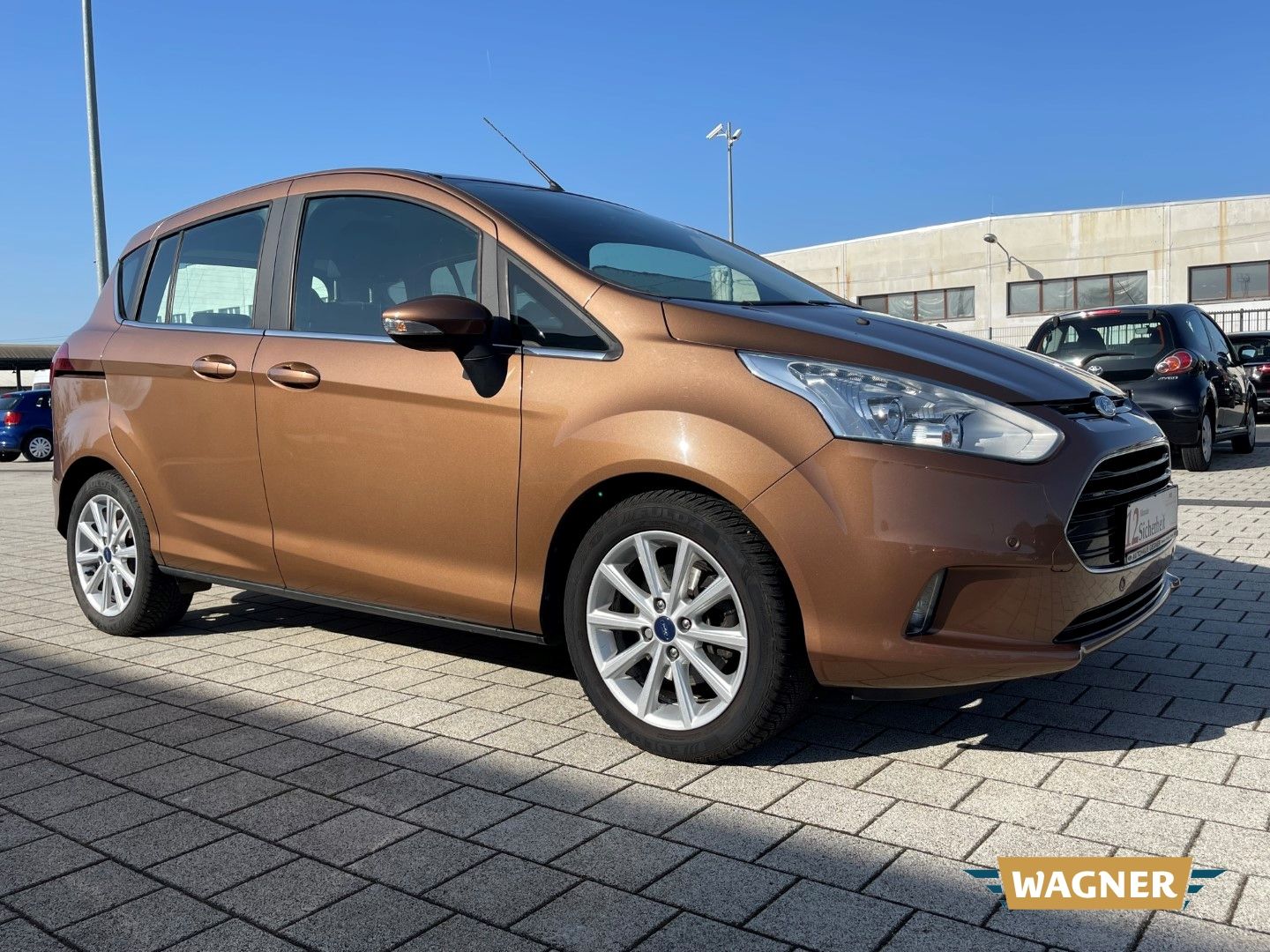 Fahrzeugabbildung Ford B-Max Titanium Klimaanlage Sitzheizung