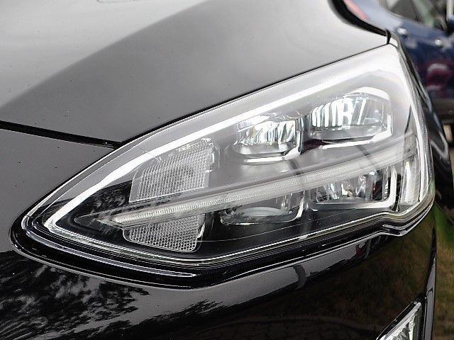 Fahrzeugabbildung Ford FOCUS Cool & Connect 1,0 EcoBoost