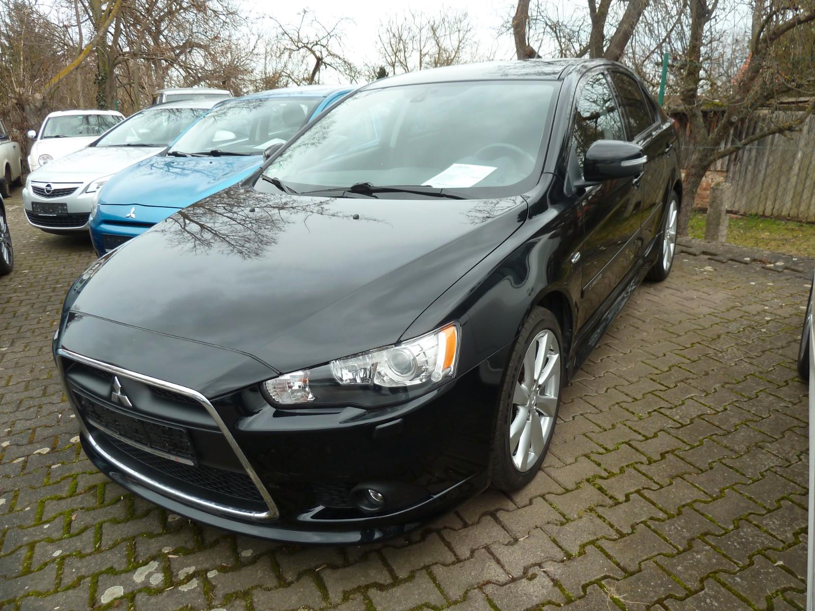 Mitsubishi Lancer Sportback Top