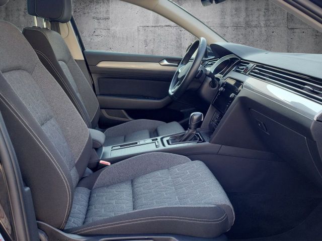 Passat Variant 2.0TDI Business R-Line AHK