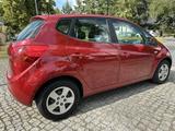 Kia Venga Vision Automatik - rote Kia Venga