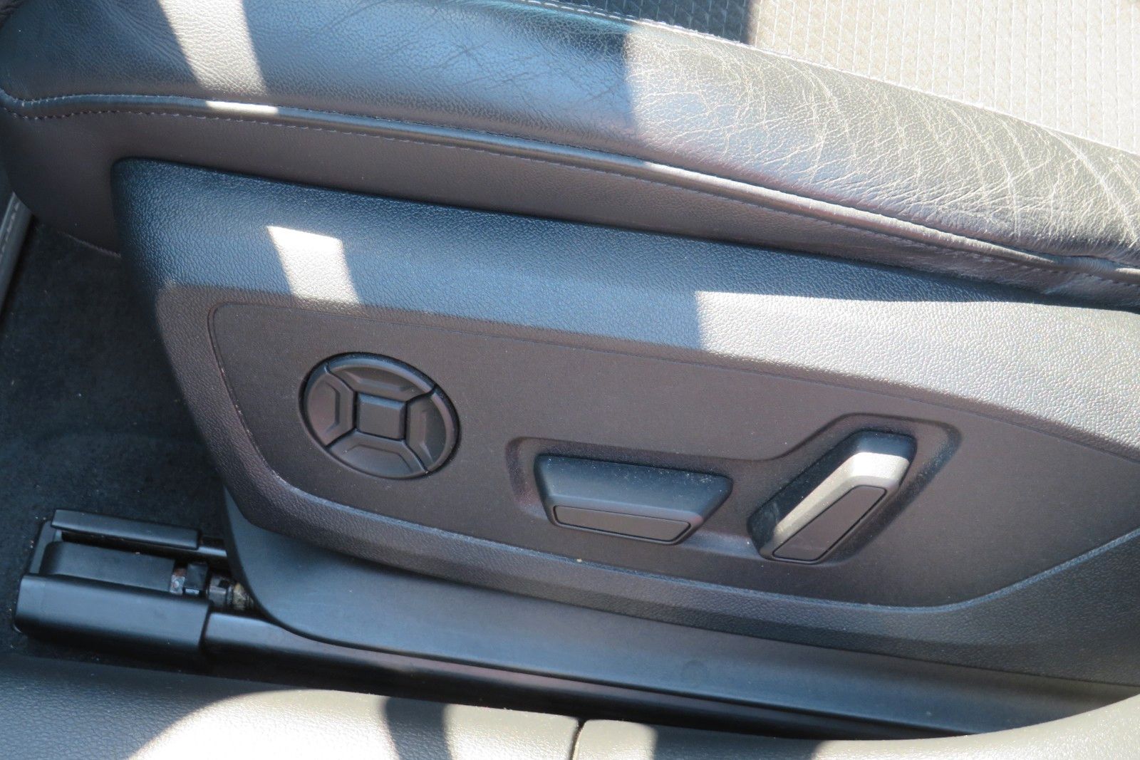 Fahrzeugabbildung Audi S6 Avant 3.0 TDI quattro