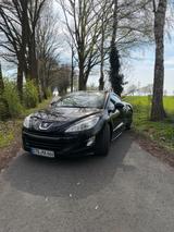Peugeot RCZ 1.6 155 THP - - gebrauchte Peugeot RCZ aus dem Jahr 2011