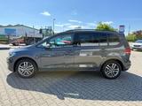 Volkswagen Touran 1.5 TSI DSG Navi*LED*Kamera*ACC*AHK*Alu* - Volkswagen Touran in Köln