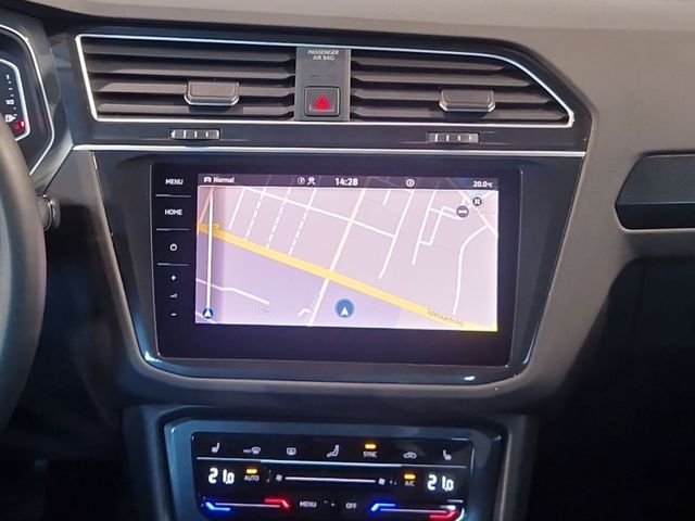 Tiguan 2.0 TDI DSG 4M ELEGANCE IQ.LIGHT+AHK+RFK+
