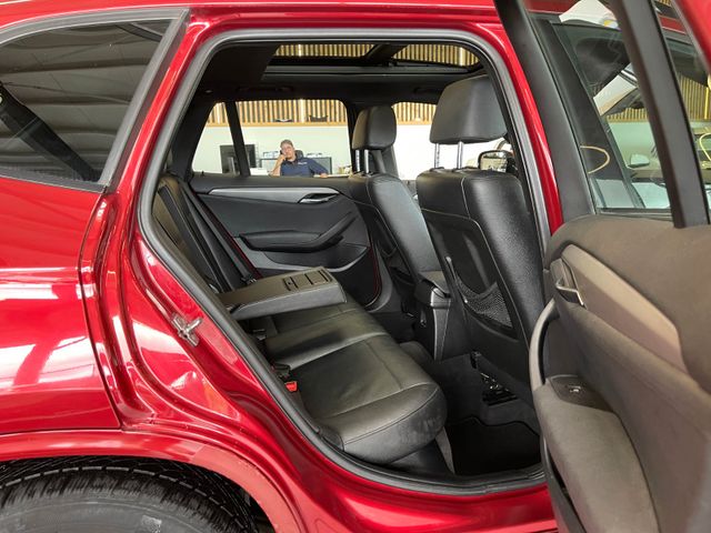 BMW X1 23 d xDrive *M-Sport*AHK*Panorama*Navi*Xenon*