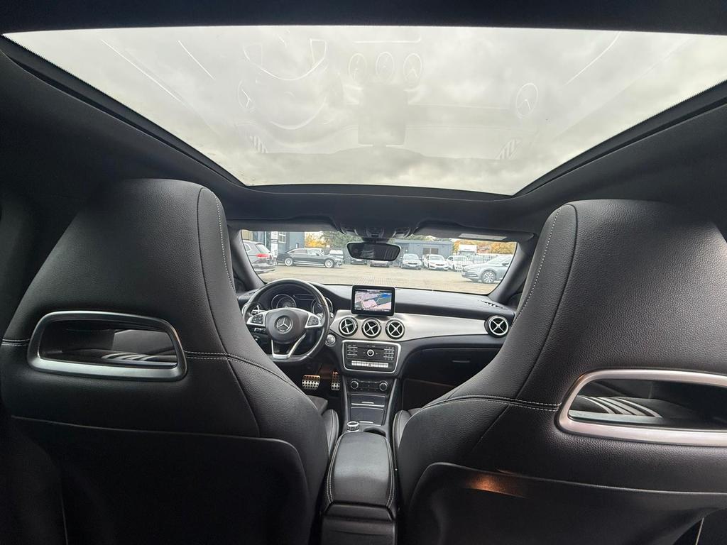 Mercedes-Benz CLA 180