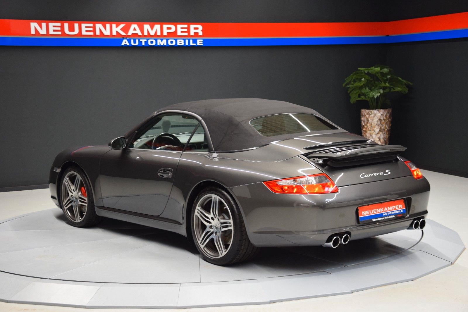 Fahrzeugabbildung Porsche 997 S SportAGA. Navi Vollleder  1A. Zustand