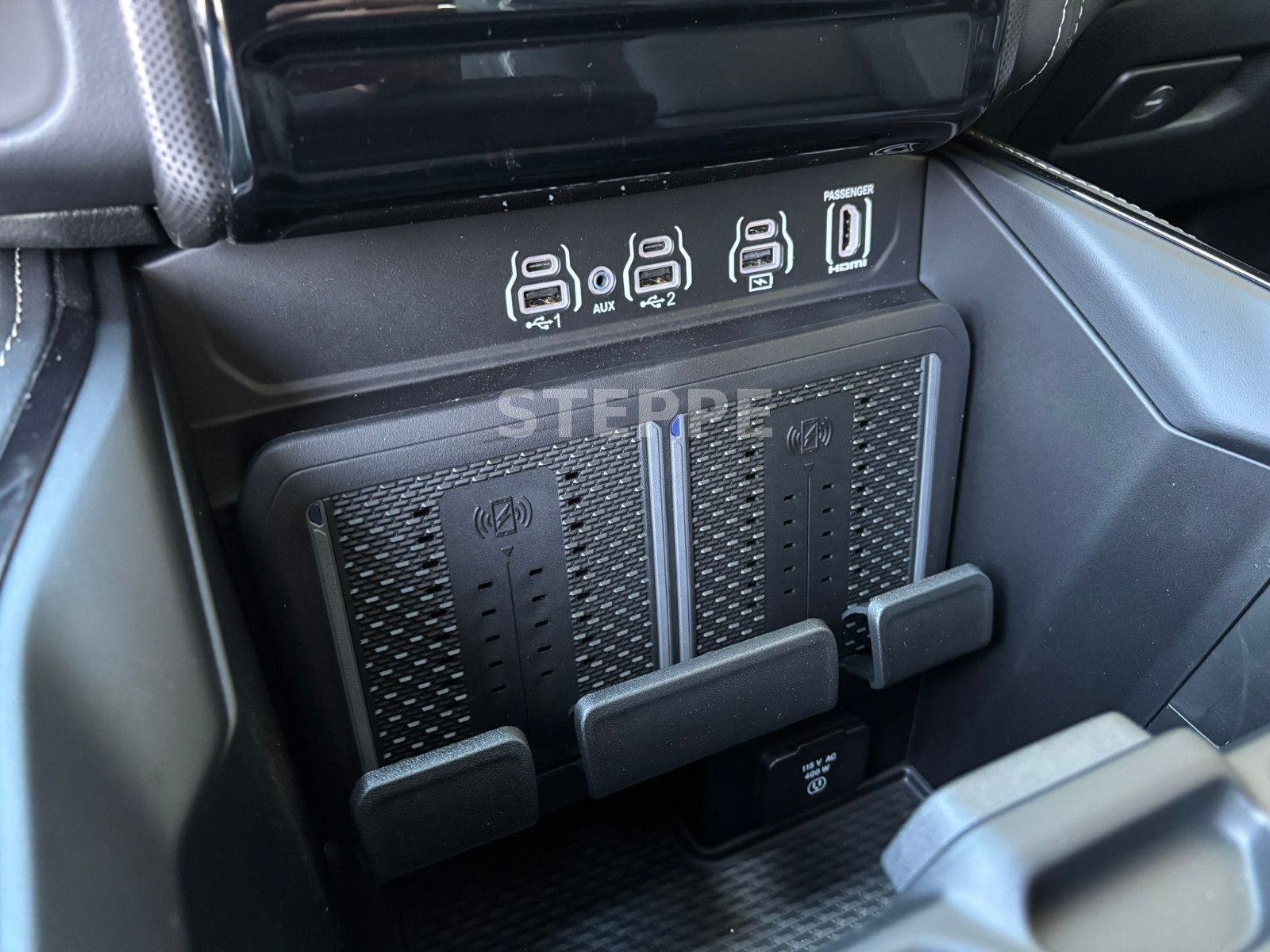 Dodge 2026 RAM 1500 Limited Night 5,7LV8 MultiTailgate