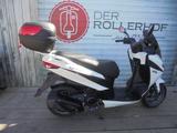 Aprilia SXR 50 - APRILIA ROLLER